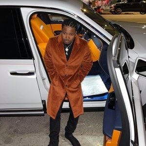 Meet your Posher, Gregory